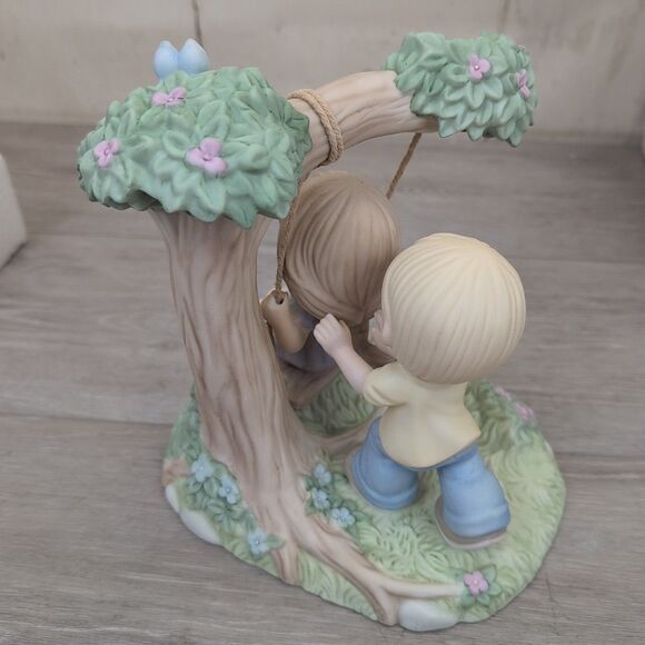 Precious Moments Your Love Lifts Me Higher Limited Edition Figurine 213004 New - Picture 12 of 15